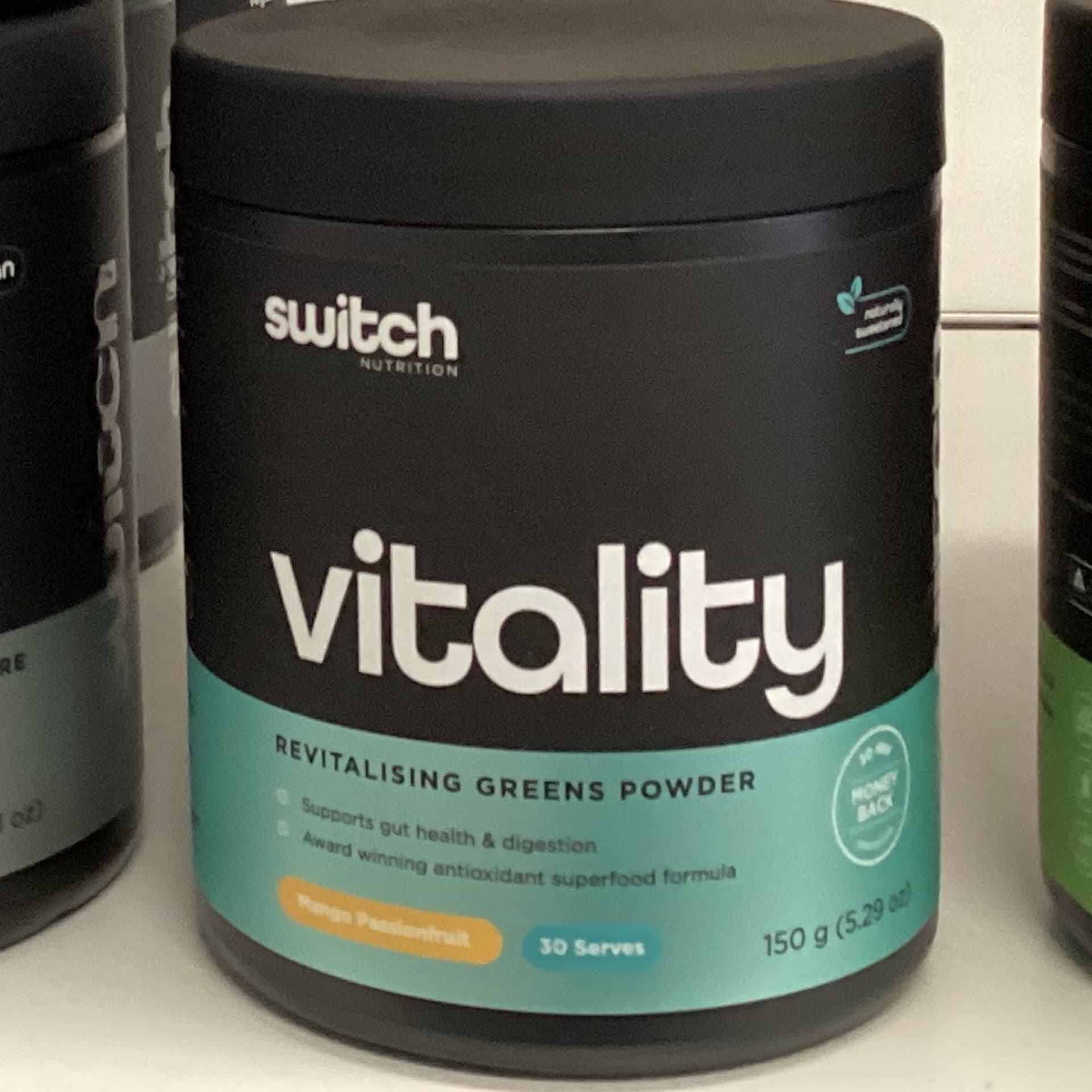 Switch Vitality - Mango Passionfruit Greens