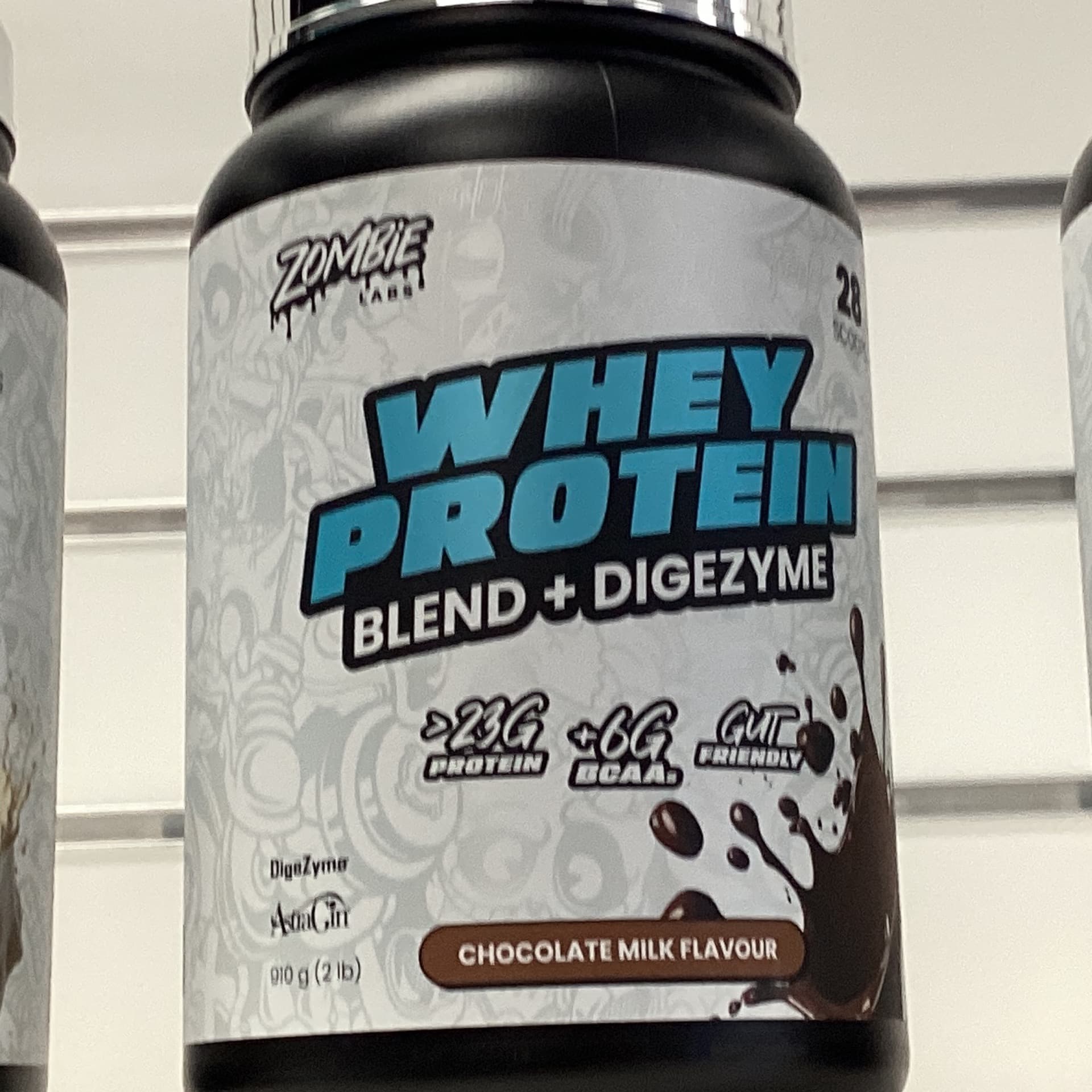 ZOMBIE WHEY PROTEIN - WPC / WPI BLEND + DIGEZYME® + ASTRAGIN® (NEW) CHOCOLATE MILK